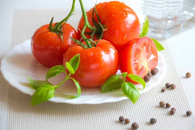 Este es el inesperado peligro que esconde el tomate