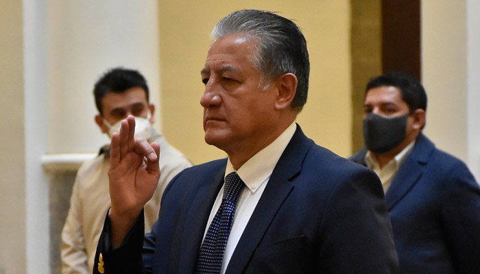Gobierno interino de Bolivia posesiona a nuevo ministro