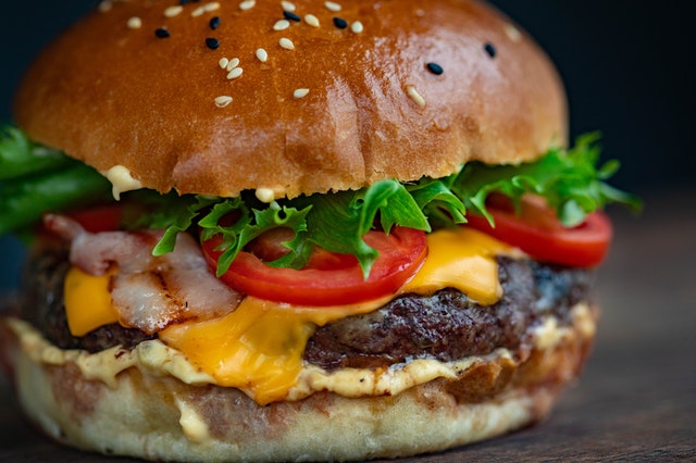 McDonald’s anuncia su nueva hamburguesa McPlant sin carne