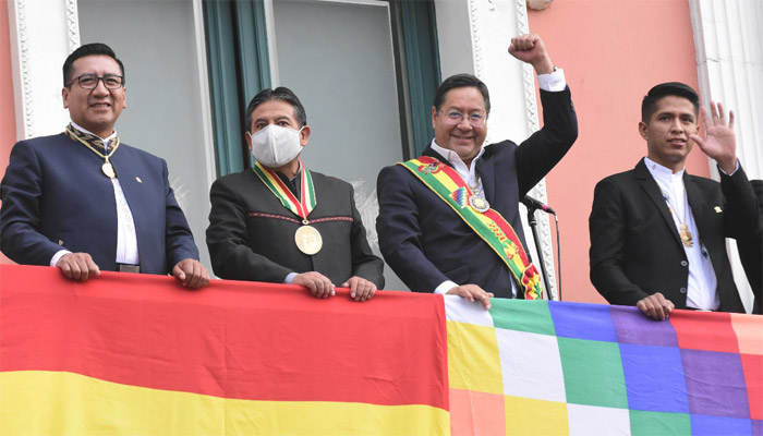 El 49% de los bolivianos aprueba la gestión de Arce y Choquehuanca