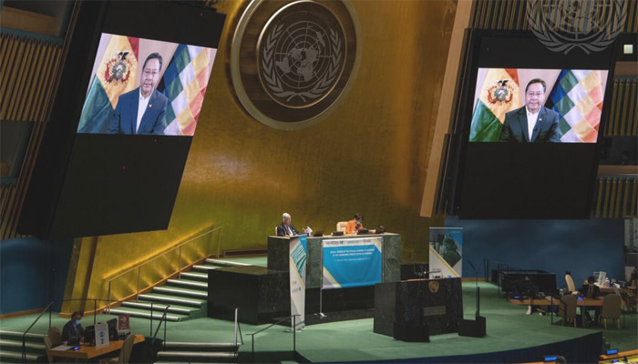 Bolivia aboga ante ONU por condonación de deuda externa