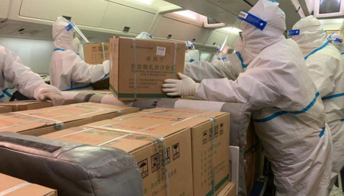 El viernes a las 15.30 llegarán 23 toneladas de medicamentos desde China